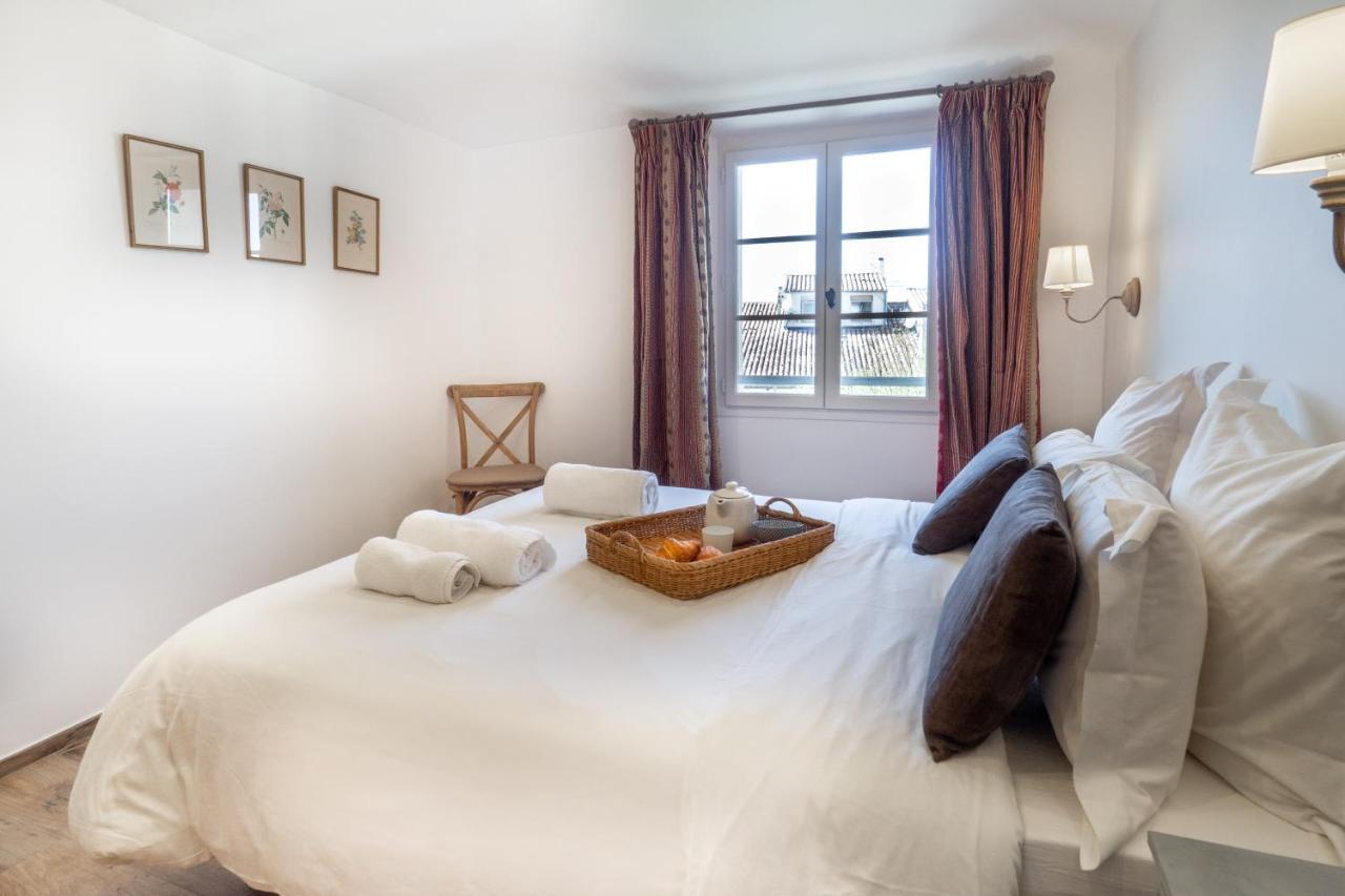 Charmant Appartement Spacieux Pour 6P Vue Mer Vieil Antibes Exterior photo